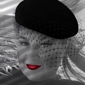 Meet your Posher, Prudence